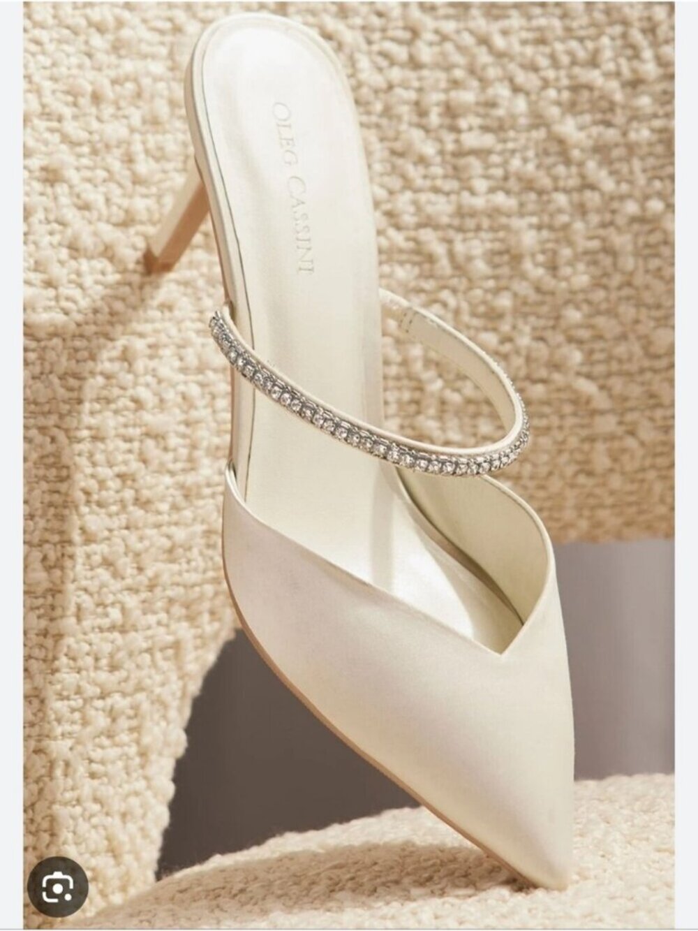 OLEG CASSINI | Satin Embellished Heels White Sz 9